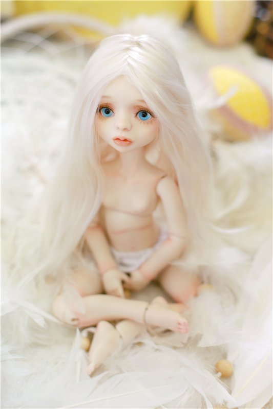 Много фотографий шарнирных кукол