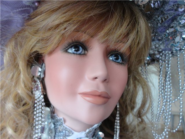 Гламурная красавица Анжелина от Русти (фото 2)