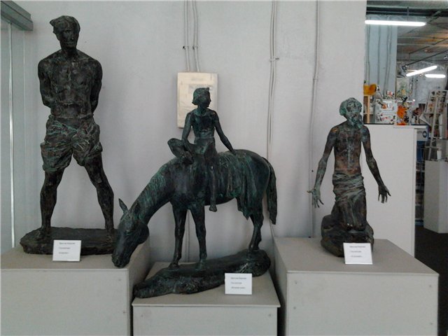 Галерея Пространство кукол. Выставка кукол в Ветошном переулке в Москве