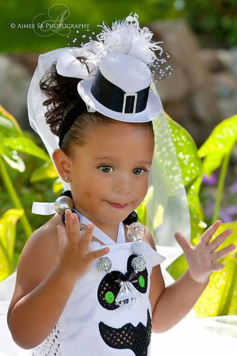 Миниатюрная шляпка в центре внимания | Бэйбики Миниатюрная шляпка в центре внимания (фото 6)