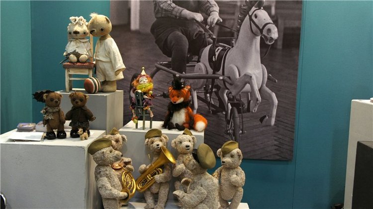 Искусство куклы 2012