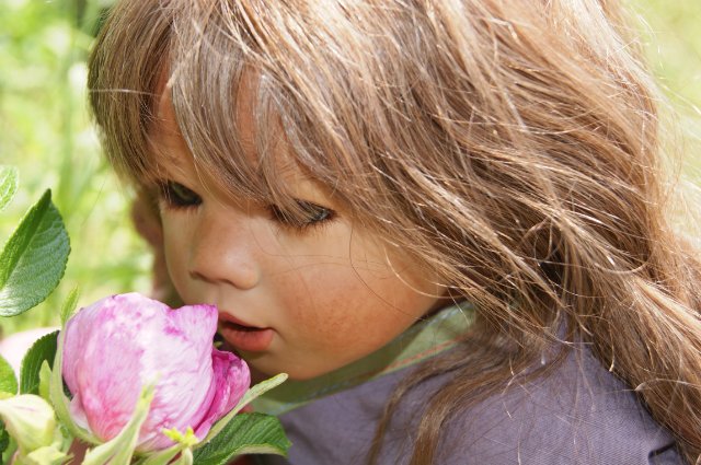 Теперь уже русские красавицы Tscharle и Munira от Аннет Химстедт