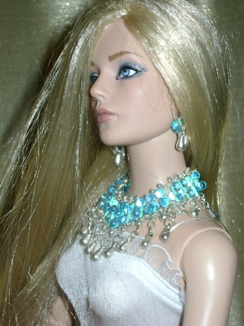 Nu Mood Sidney - девушка загадка от Tonnera