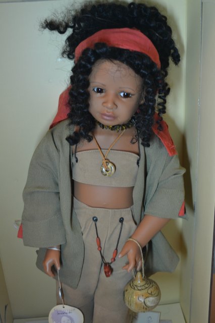 И снова она - коллекционная кукла Беттины Фергенспан (Bettina Fergenspan) для Zapf - Bindhi