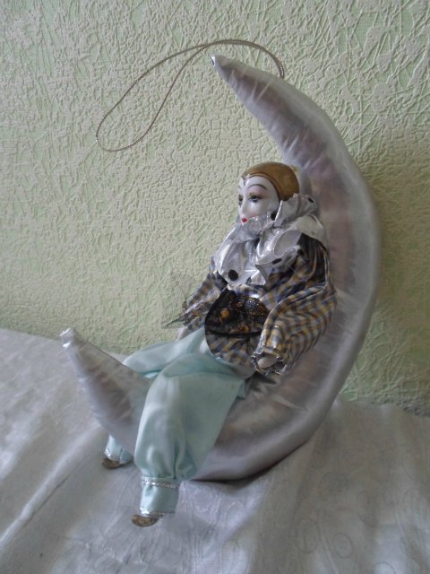 Всем кто любит цирк. Памяти великого клоуна и замечательного человека посвящаю - Юрий Владимирович Никулин