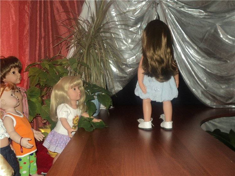 Девчушки любят наряжаться! Наряды для кукол Готц и не только