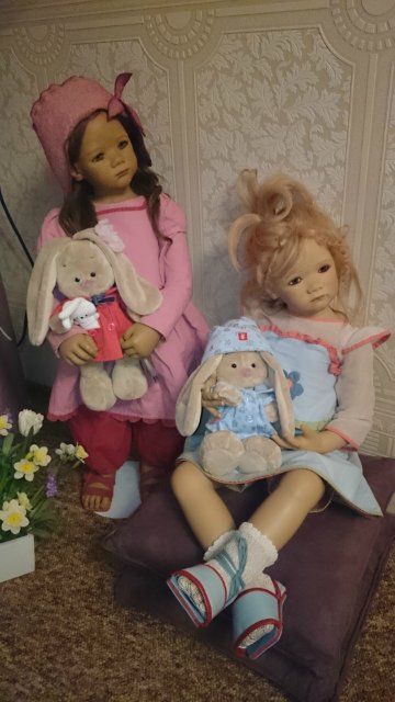 Девочки - грустиночки Илви и Милина от замечательного автора Аннетт Химштедт