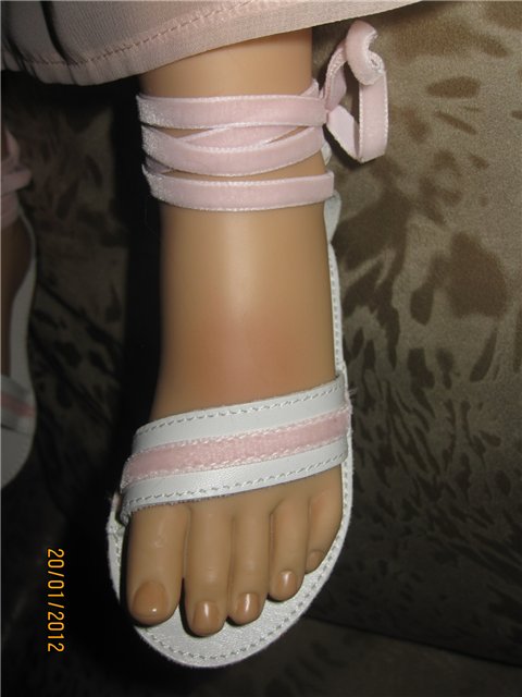 Очаровательная Гвин - кукла Элизы Глазгольд (фото 9)