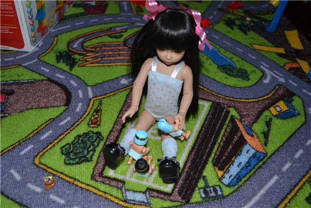 Поездка Евочки на дачу | Бэйбики Поездка Евочки на дачу — Куклы Iplehouse (Иплхаус): BJD (БЖД) (фото 9)