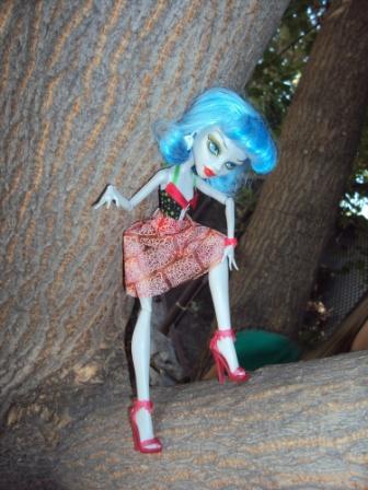 Monster High: В честь приезда Маргоши(Cleo de Nile) и Мальвины(Ghoulia Yelps) (фото 3)