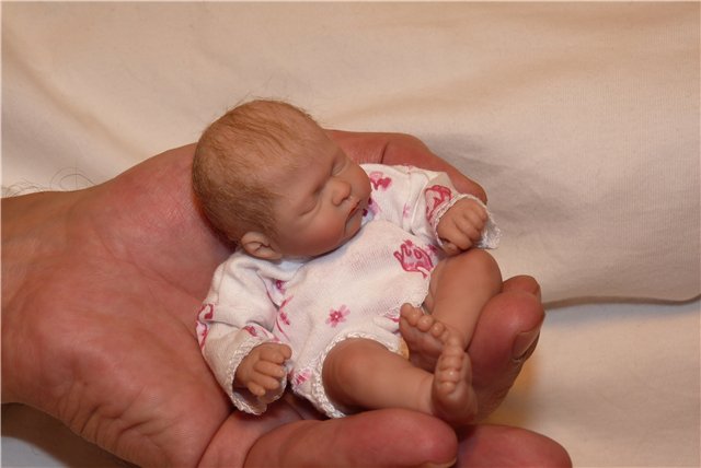 Малышки от Иришки. Куколки из полимерной глины Ирины Савостиной (фото 10)