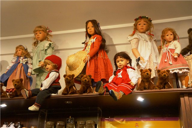 Взятие Берлина. Часть 2. Puppenstube (Пуппенштубе) - кукольный магазинчик