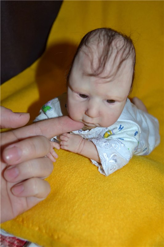 Ура мы родились! Малышок с характером