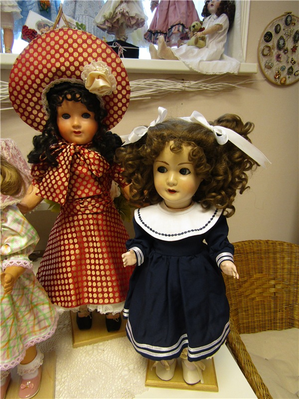 Великолепная четверка — Редкие антикварные куклы и реплики: воск (фото 3)