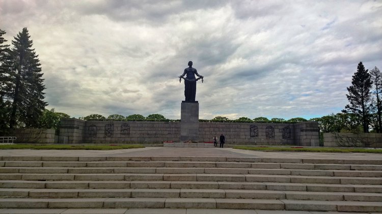 Я не участвую в войне — она участвует во мне