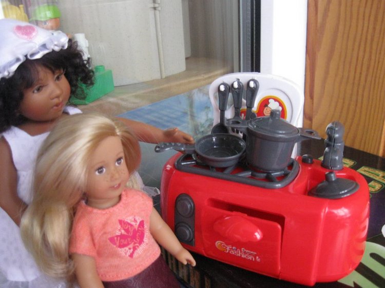 Бытовая техника для наших маленьких кукол-хозяюшек