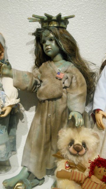 Уникальная коллекция кукол из Техассa - продолжение