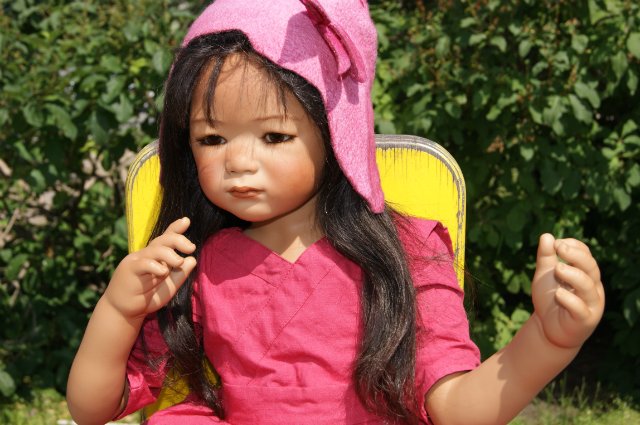 Теперь уже русские красавицы Tscharle и Munira от Аннет Химстедт