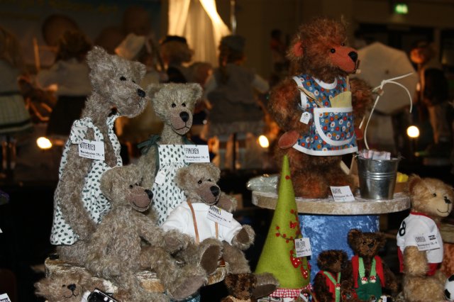 Международная выставка кукол и мишек Тедди - часть вторая | Бэйбики Международная выставка кукол и мишек Тедди - часть вторая