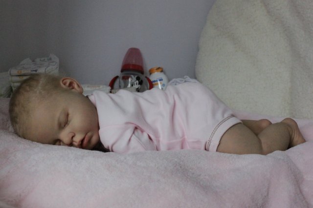 Спящая крошка НОА. Куколка реборн Виктории Вишни (фото 10)