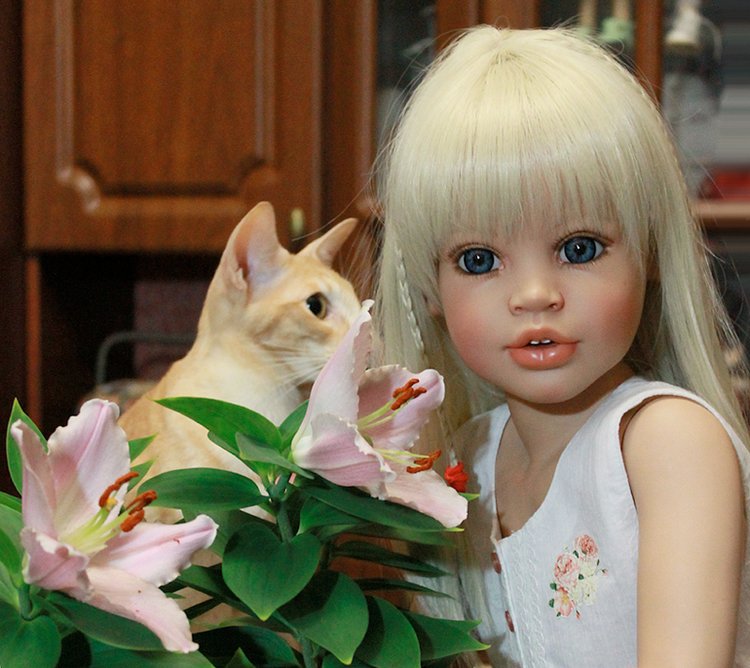 Портрет с лилиями — Куклы Susan Lippl (Сьюзан Липпл): MasterPiece (фото 8)