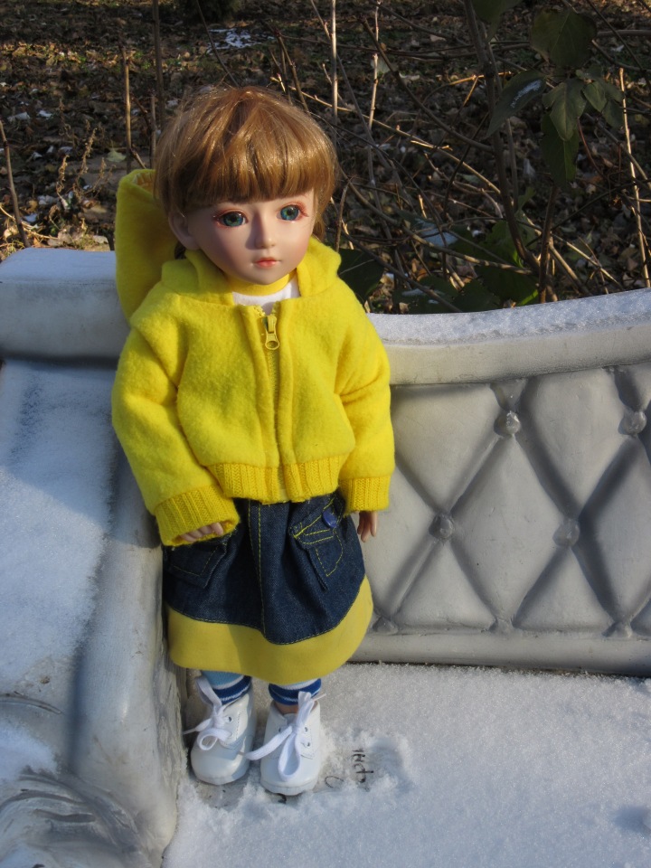 Утренняя прогулка в парке Горького с Соломоном и Анхен, или О сложностях гуляния с собакой и куклой одновременно