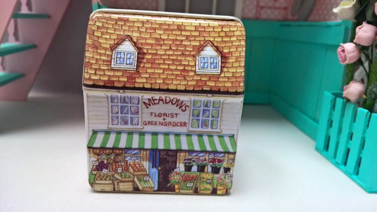 Так вы что, и конфеты за меня есть будете? или, Глаза боятся, а руки делают