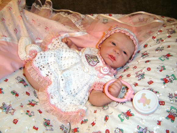 В ожидание весны.Кукольные наряды моих девочек