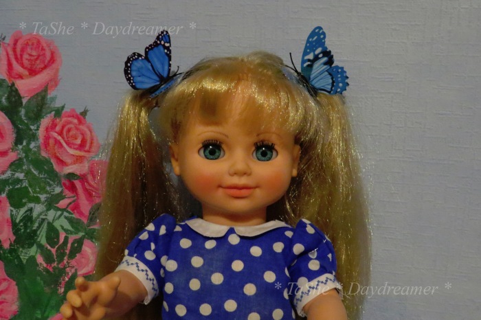 Весна. Совсем не маленькая компания