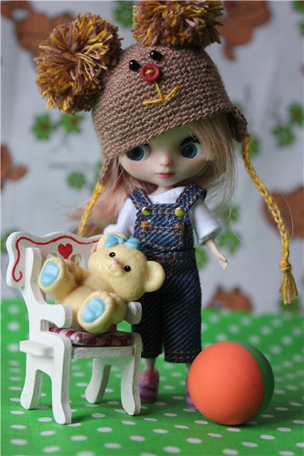 Миниатюра в одежде для кукол (фото 5)