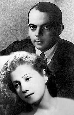 "...тот, кто любит, всегда отличит свою розу...даже с закрытыми глазами..." Последний полет