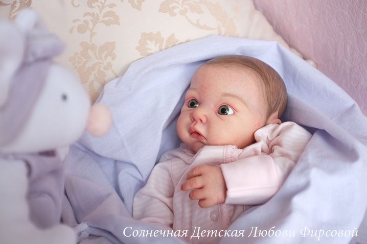 Малышка реборн Лолочка из одноименного молда от Adrie Stoete. Художник- Любовь Фирсова