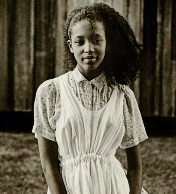 Прошу вернуть детство за вознаграждение или «… все взрослые сначала были детьми, только мало кто из них об этом помнит.»