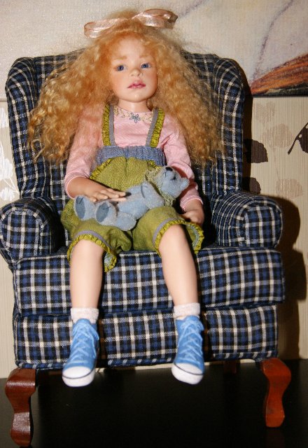 Dale Zentner - OOAK характерная куколка на диванчике