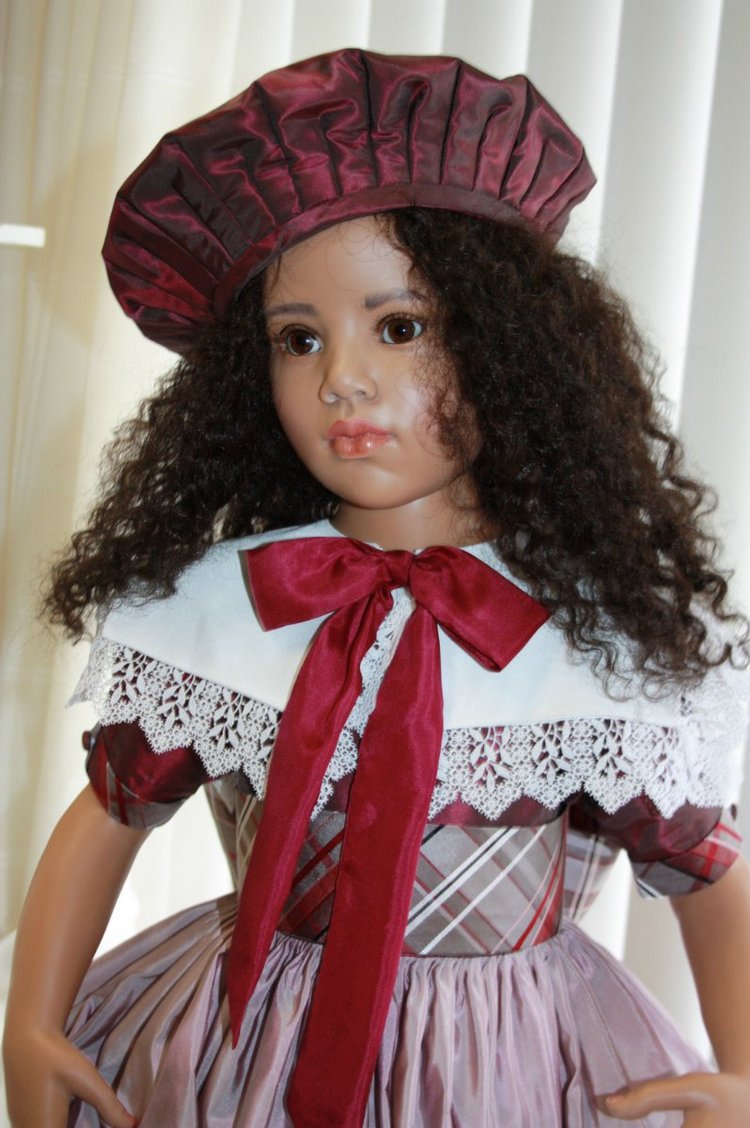 Первый показ новой коллекции 2016 года из резин от Hildegard Gunzel