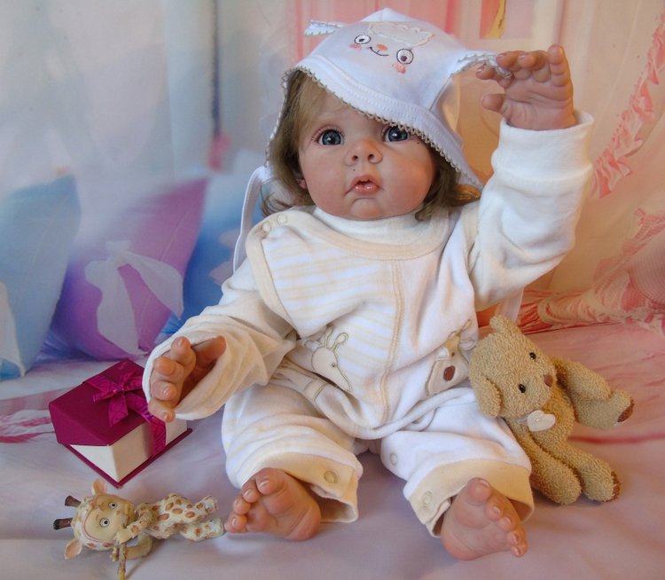 Малышка Карина — Куклы Реборн (Reborn): домашние фото (фото 9)