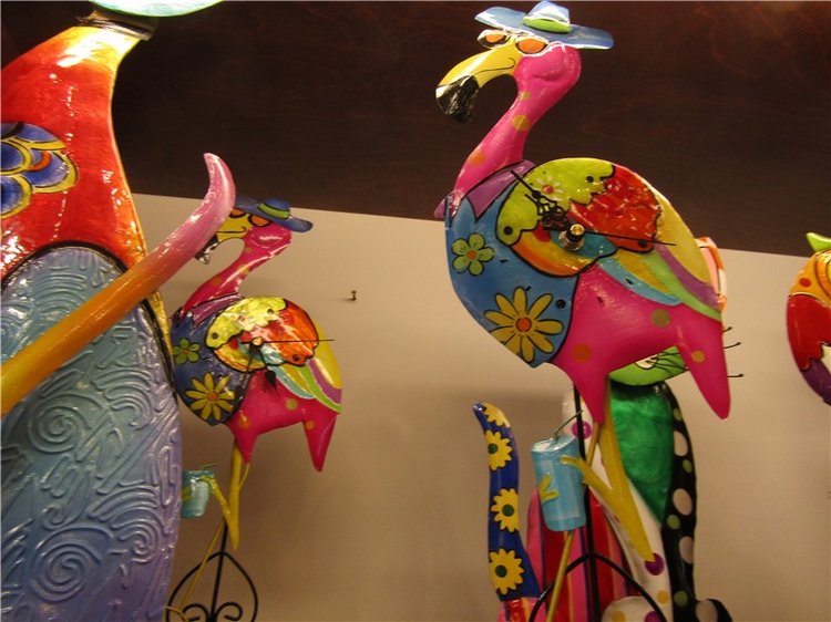 Капустка в посудной лавке с видом на Барселону