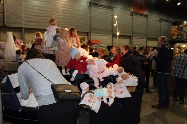 Выставка мишек, кукол и кукольной миниатюры в Голландии 2017 - часть первая (фото 7)