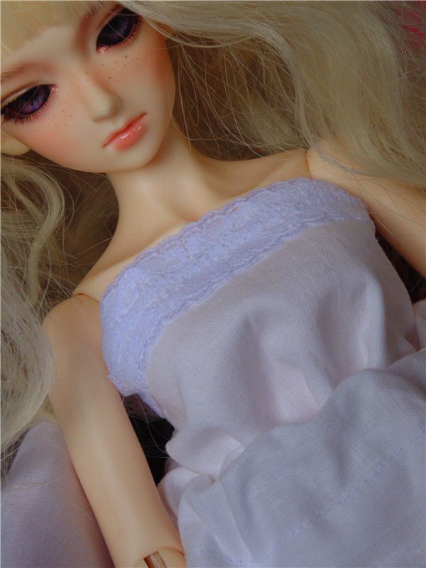 Каждая принцесса желает быть красивой.. или.. Принцесса Облаков примеряет наряд