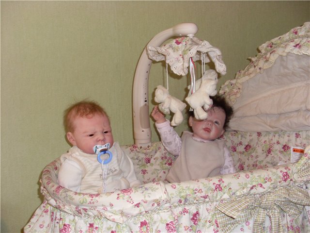 Колыбель для кукол реборн. Ура! пока одна на всех (фото 7)