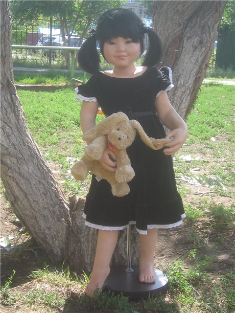 Виниловая азиаточка от Сюзан Липпл (фото 3)