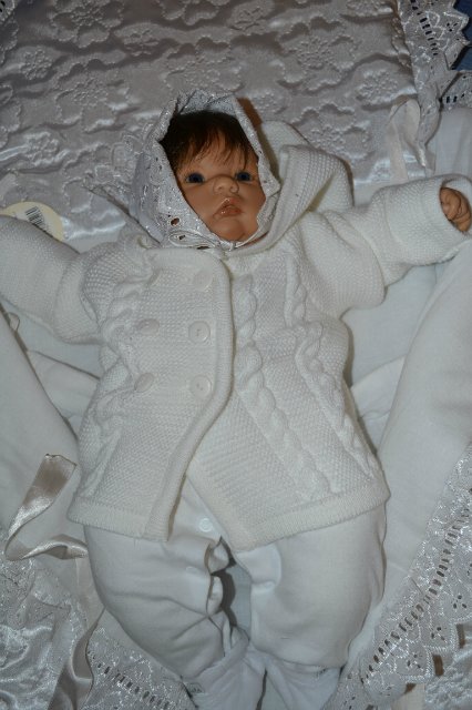 А у Гвэн появилась сестренка (или братик)