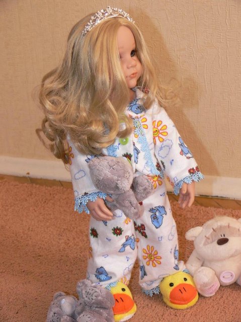 Утро у модниц. Одежда для кукол Gotz своими руками