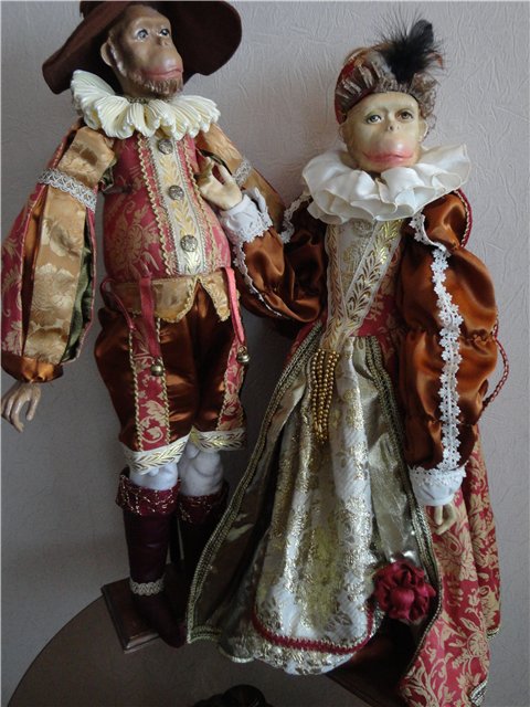 А может это снится мне?! Обезьяны-куклы в викторианских нарядах