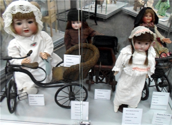 Выставка кукол "Весенний бал" на Ветошном 2014