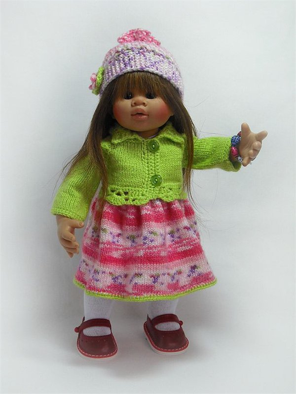 А что можно делать в плохую погоду!? Одежда для кукол своими руками