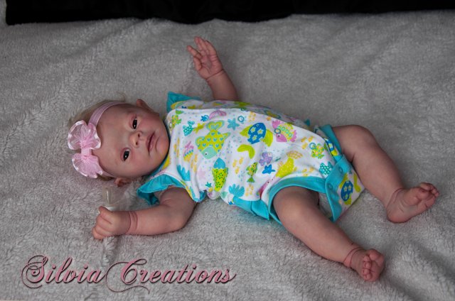 Молд с синдромом дауна PEBBLES в исполнении SILVIACREATIONS