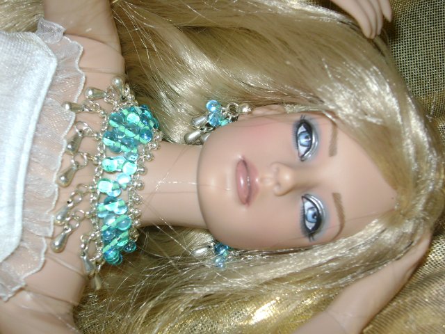 Nu Mood Sidney - девушка загадка от Tonnera