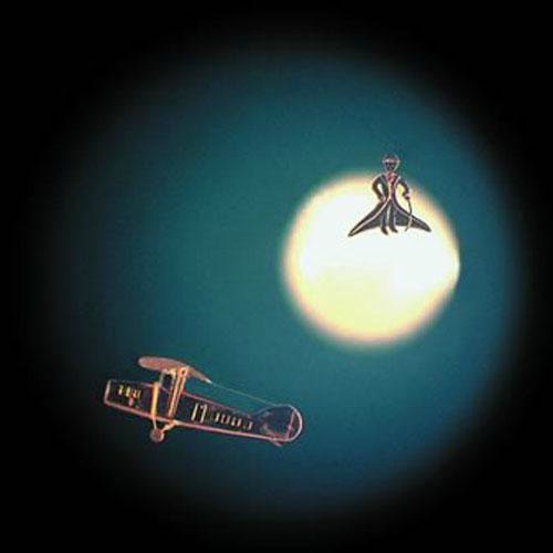 "...тот, кто любит, всегда отличит свою розу...даже с закрытыми глазами..." Последний полет