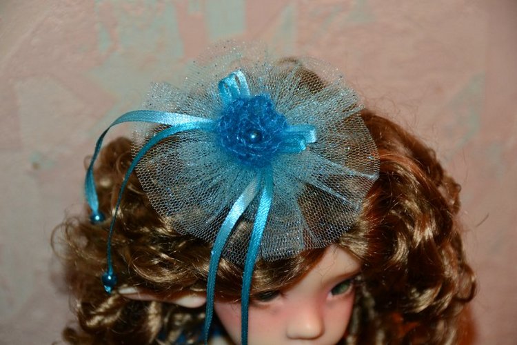 Платье + глазки = образ готов:) Larissa & Miki Kaye Wiggs